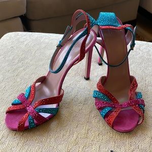 COPY - Gucci heels. Please see notes size 8 amd 8.5